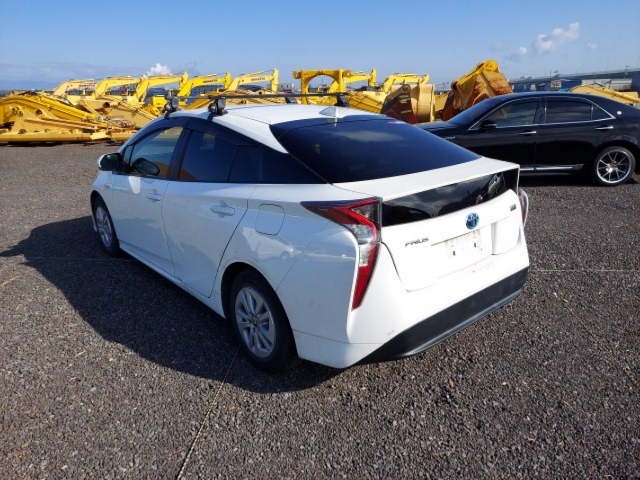 Image of 2016 Toyota PRIUS-51