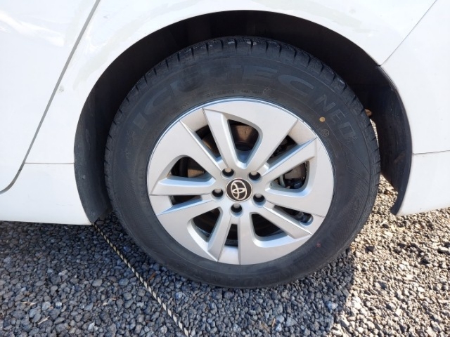 Image of 2016 Toyota PRIUS-51