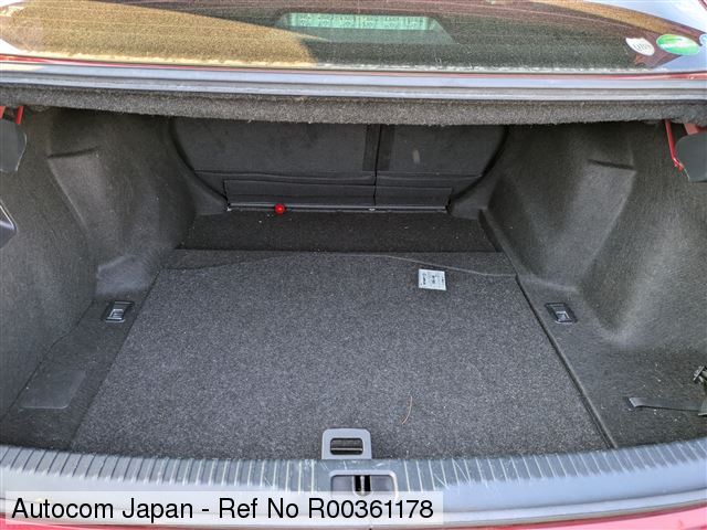 Image of 2014 LEXUS IS300h