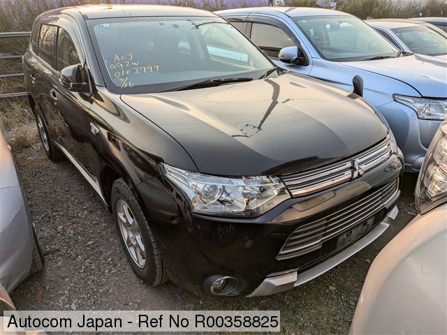 Image of 2014 MITSUBISHI OUTLANDER PHEV