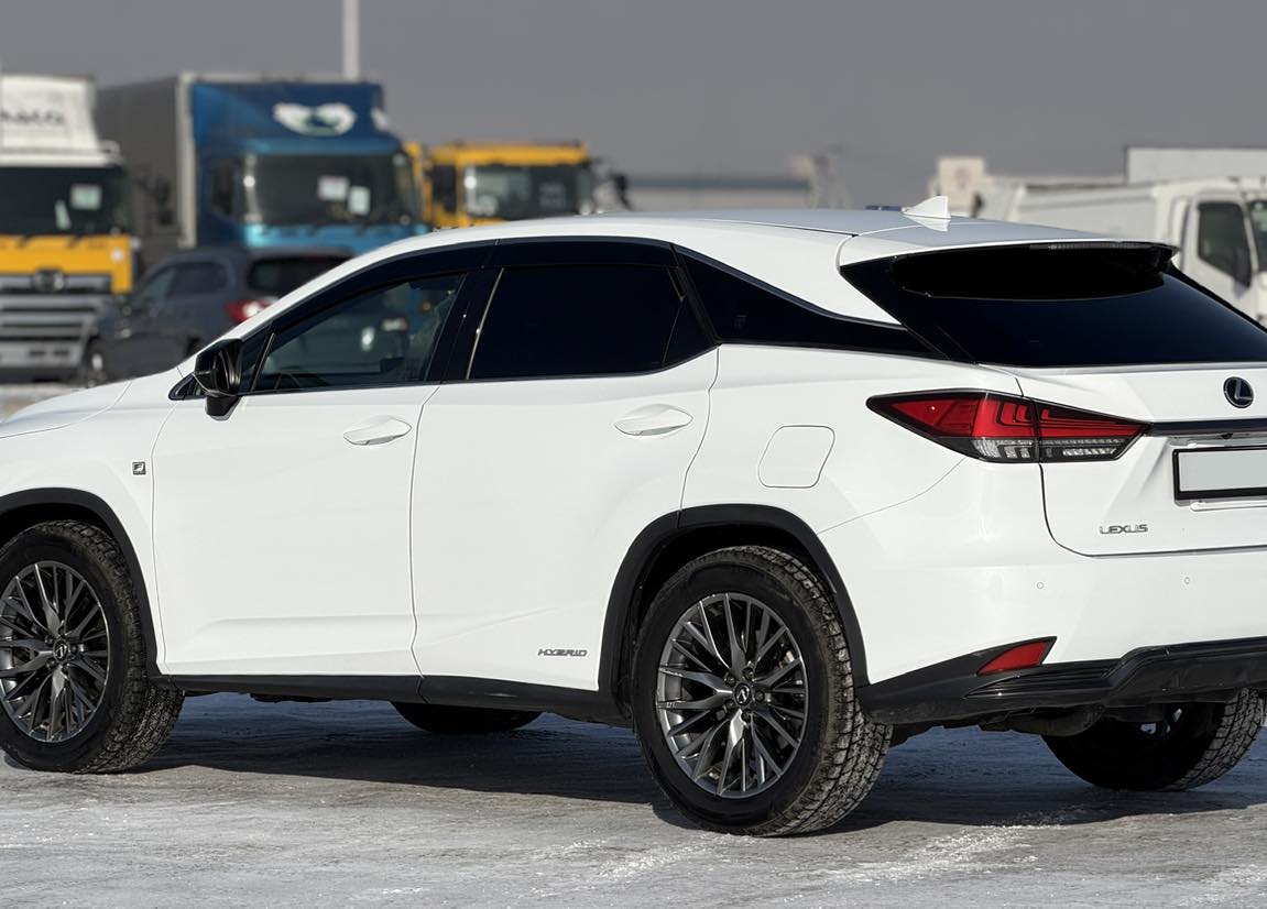 Image of 2019 LEXUS RX450h