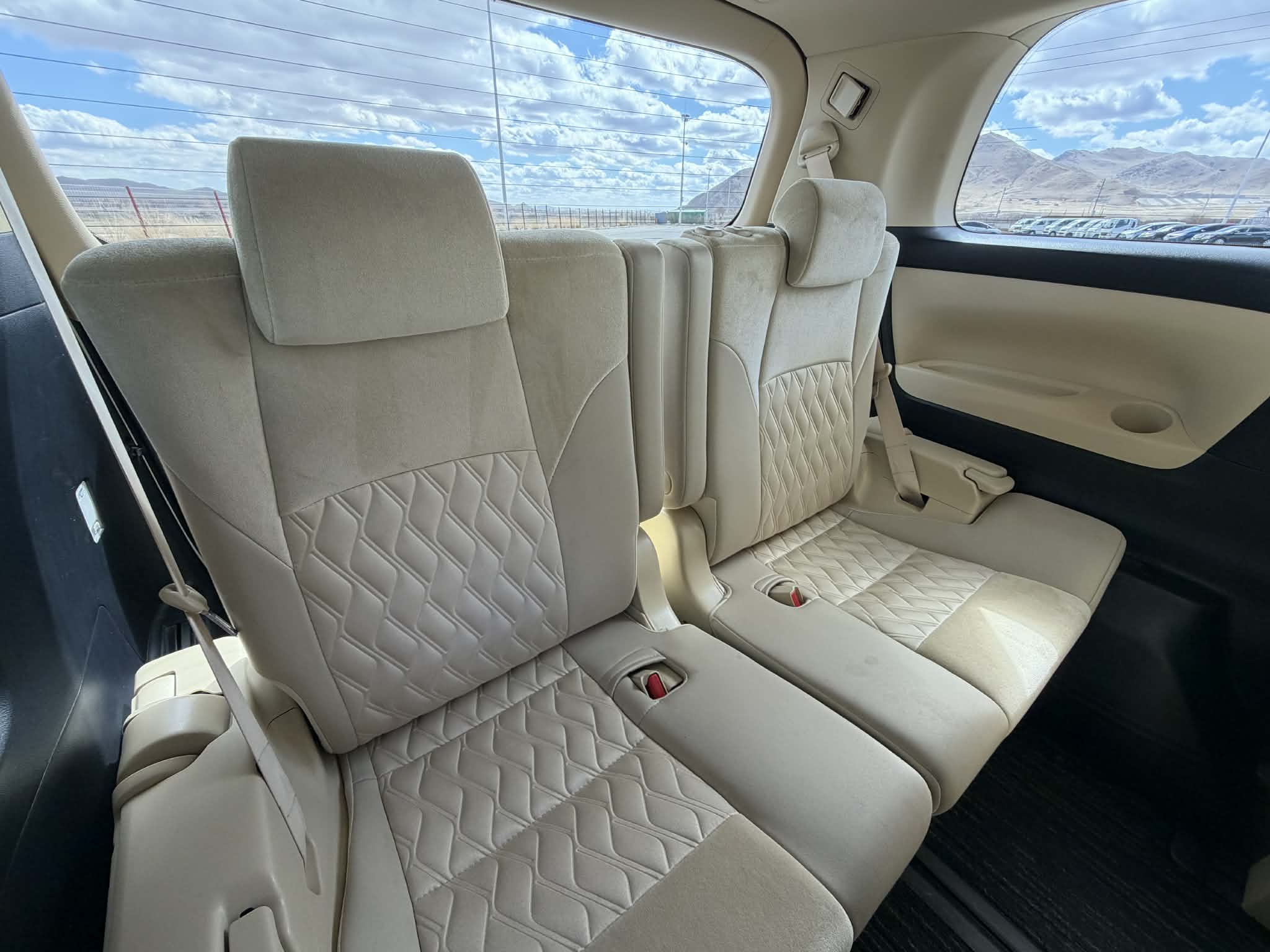 Image of 2018 TOYOTA ALPHARD