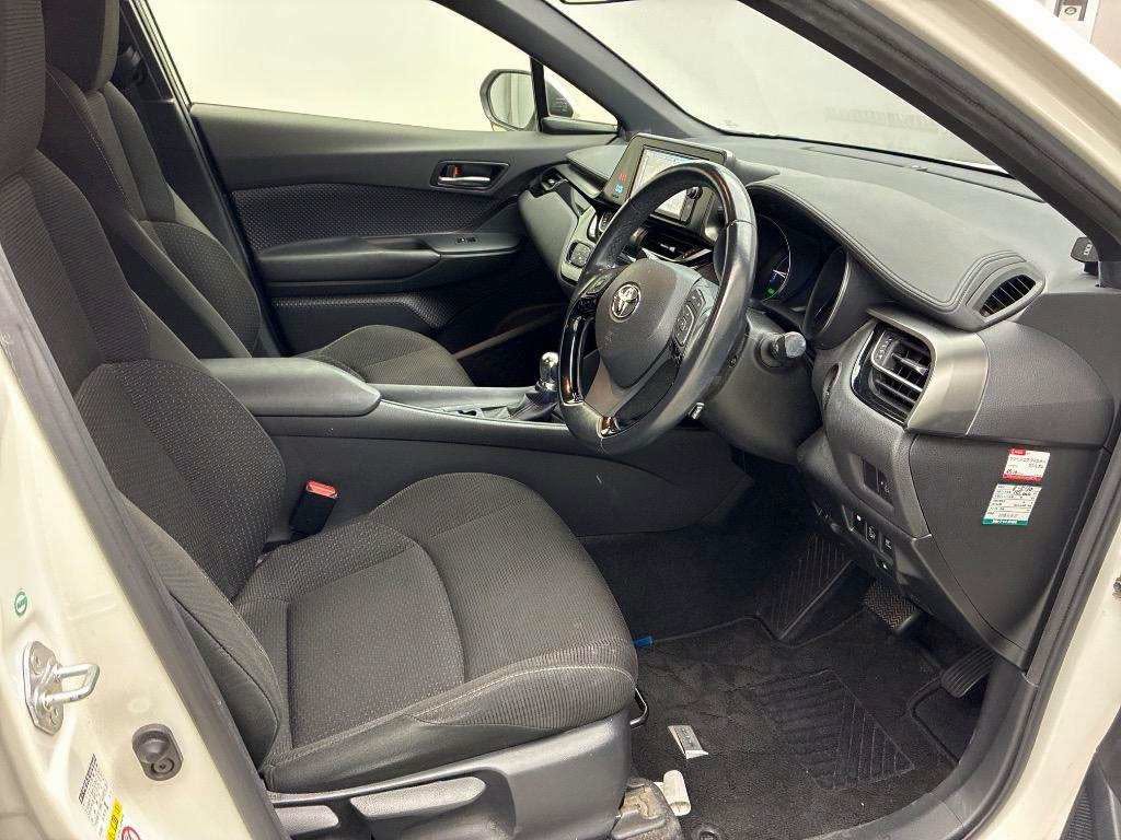 Image of 2017 TOYOTA C-HR