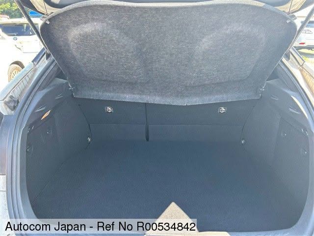 Image of 2017 TOYOTA C-HR